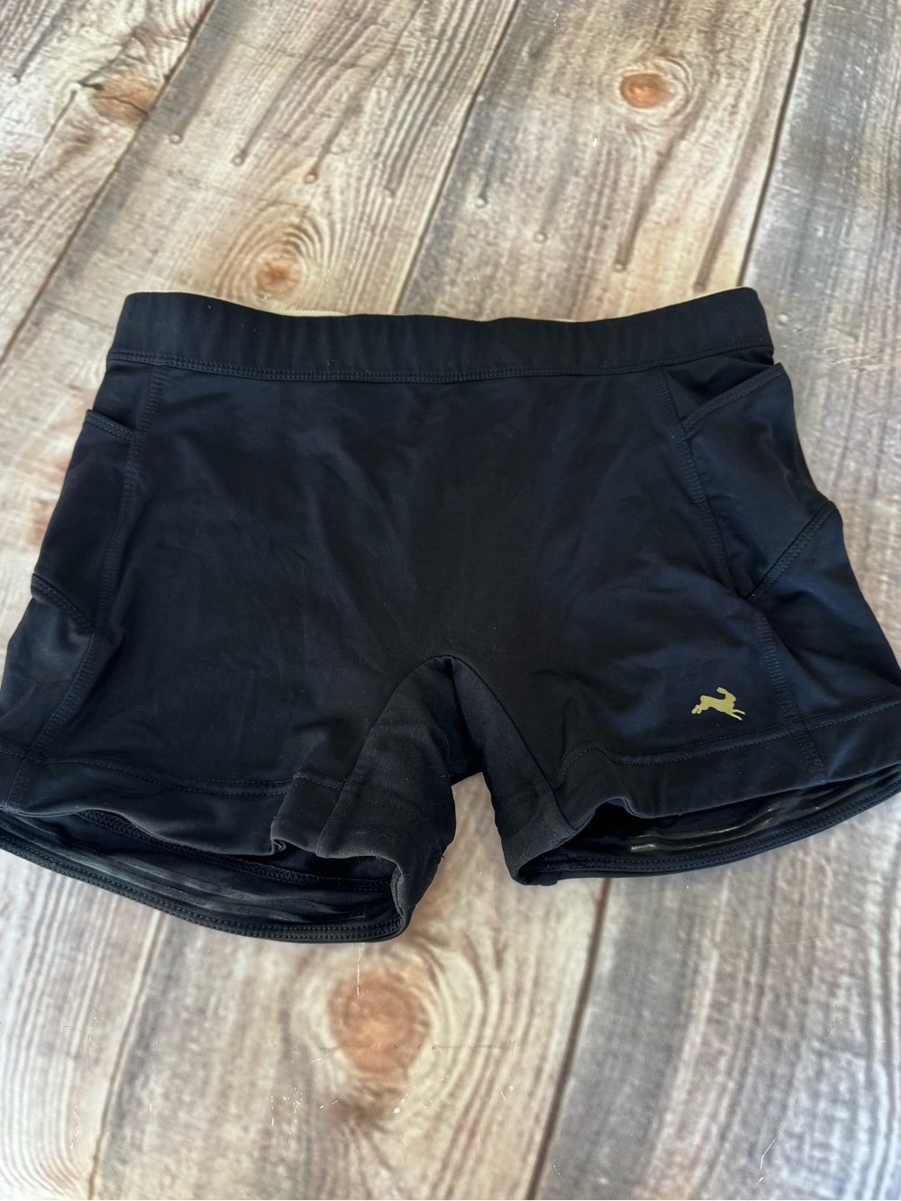 Tracksmith Lane 5 black shorts size M